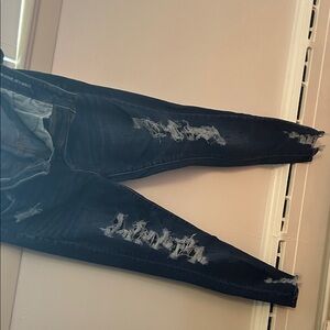 American Eagle: Distressed Dark Blue Jeans